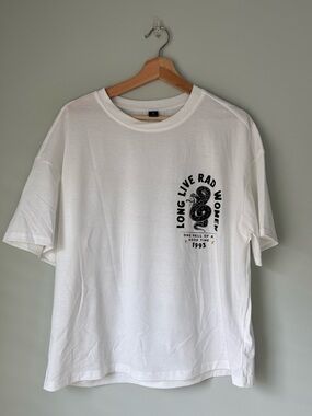 SHEIN White Graphic Boxy T-Shirt - "Long Live Rad Women"